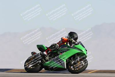 media/Dec-01-2025-Moto Forza (Mon) [[2daa91e15f]]/2-Intermediate Group/Session 2 Turn 9 Entry/